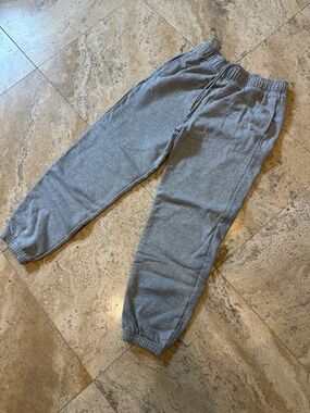 Alo accolade joggers grey